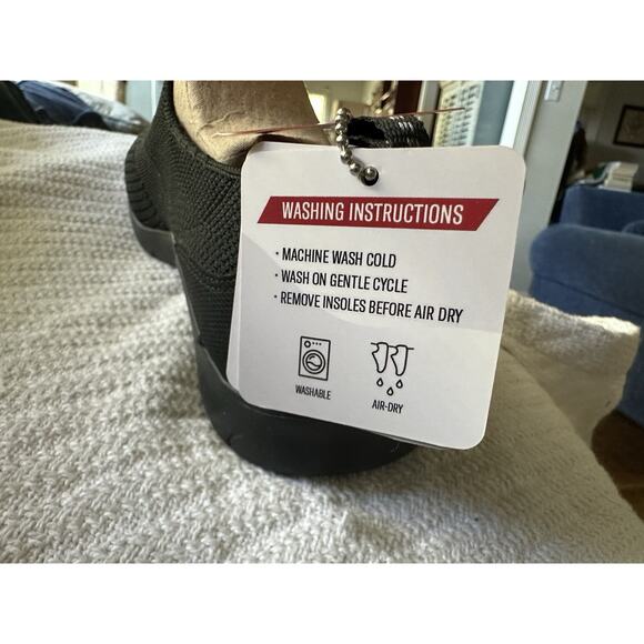 Skechers Arch Fit Refine - Women's Sz 7.5W - Slip On - SN-104164W - Picture 5 of 9